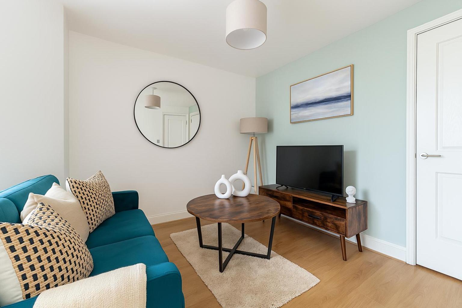 Apartment 1 Bed With Balcony In Bow *
